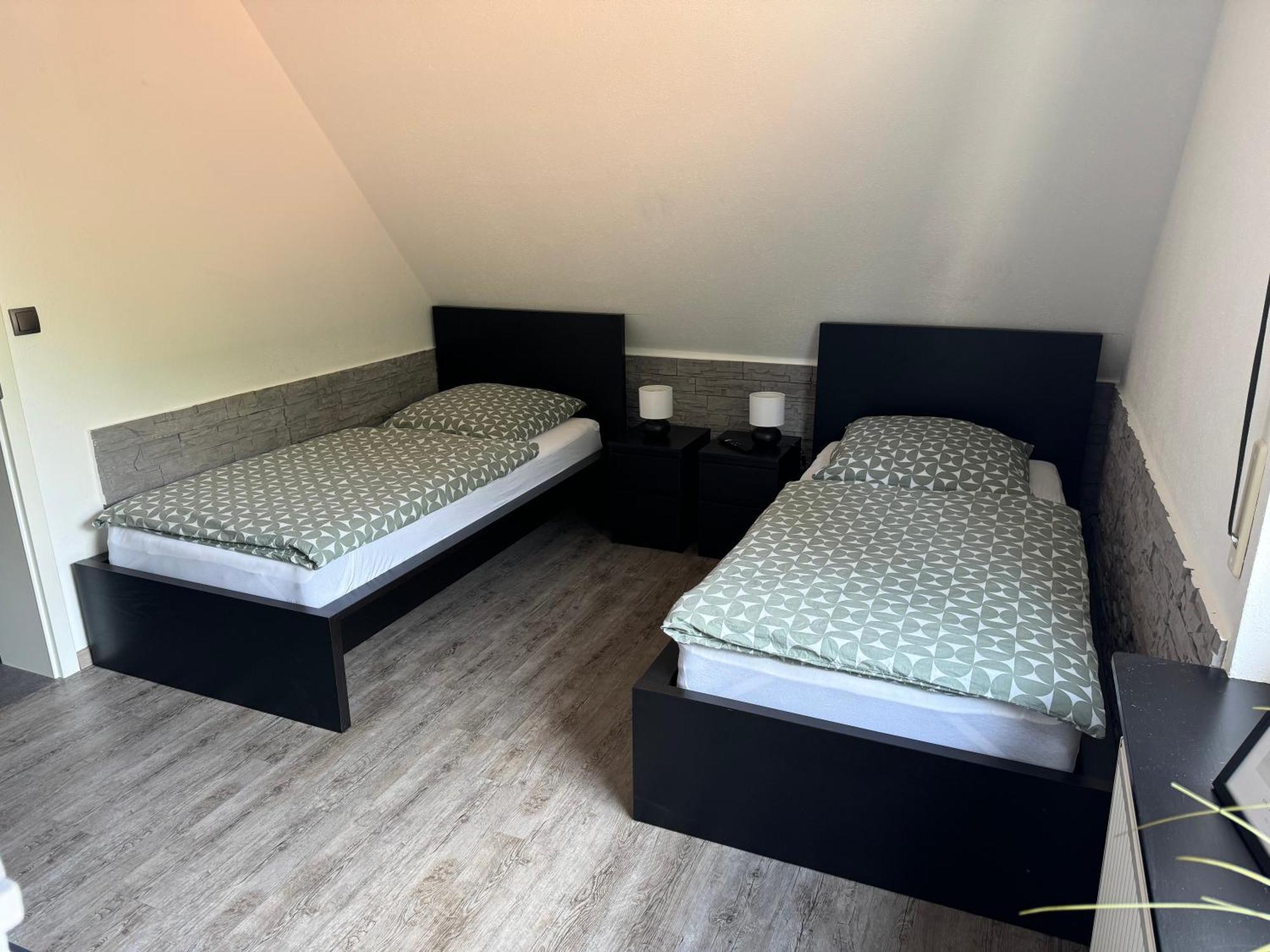 בורקן Ferienwohnung Am See Dillich - Eigener Garten - Ruhige Lage - Natur Vor Der Haustuer מראה חיצוני תמונה