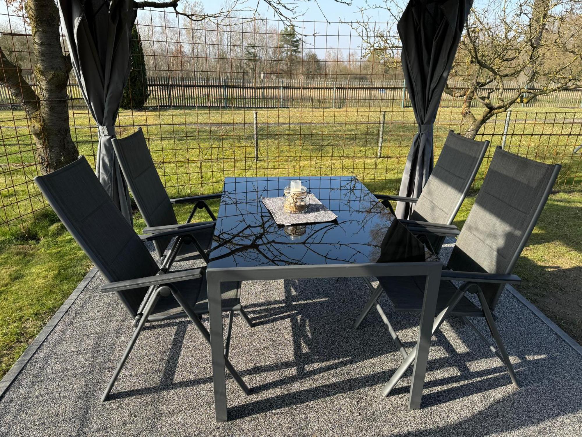 בורקן Ferienwohnung Am See Dillich - Eigener Garten - Ruhige Lage - Natur Vor Der Haustuer מראה חיצוני תמונה